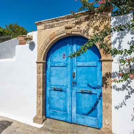 Alykes Beachside Stylish With Private Pool South Rhodes Lachania