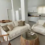 فيلة Alykes Beachside Stylish With Private Pool South Rhodes *