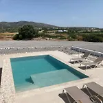 Alykes Beachside Stylish With Private Pool South Rhodes * לקניה
