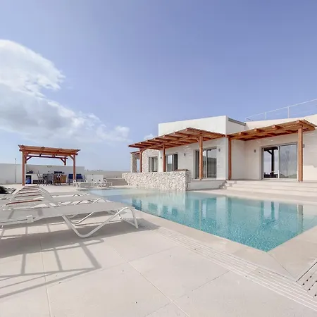 Alykes Beachside Stylish With Private Pool South Rhodes