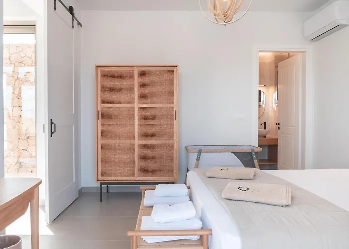 Alykes Beachside Stylish With Private Pool South Rhodes * 라카니아