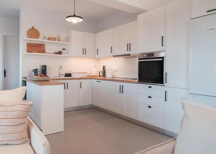 Alykes Beachside Stylish With Private Pool South Rhodes